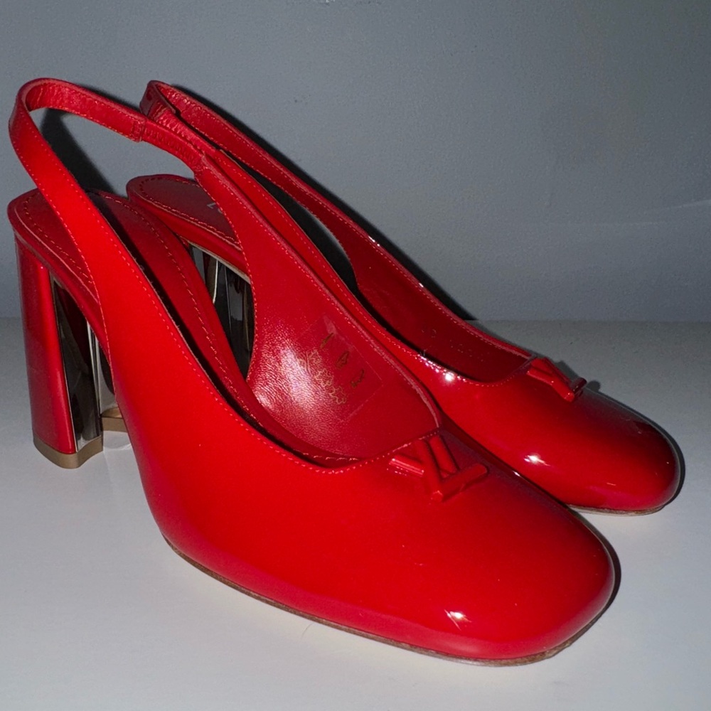 Louis Vuitton Swing Slingback Pump in Red Patent Leather NWOB